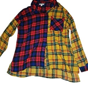 Umgee split colored button-up shirt